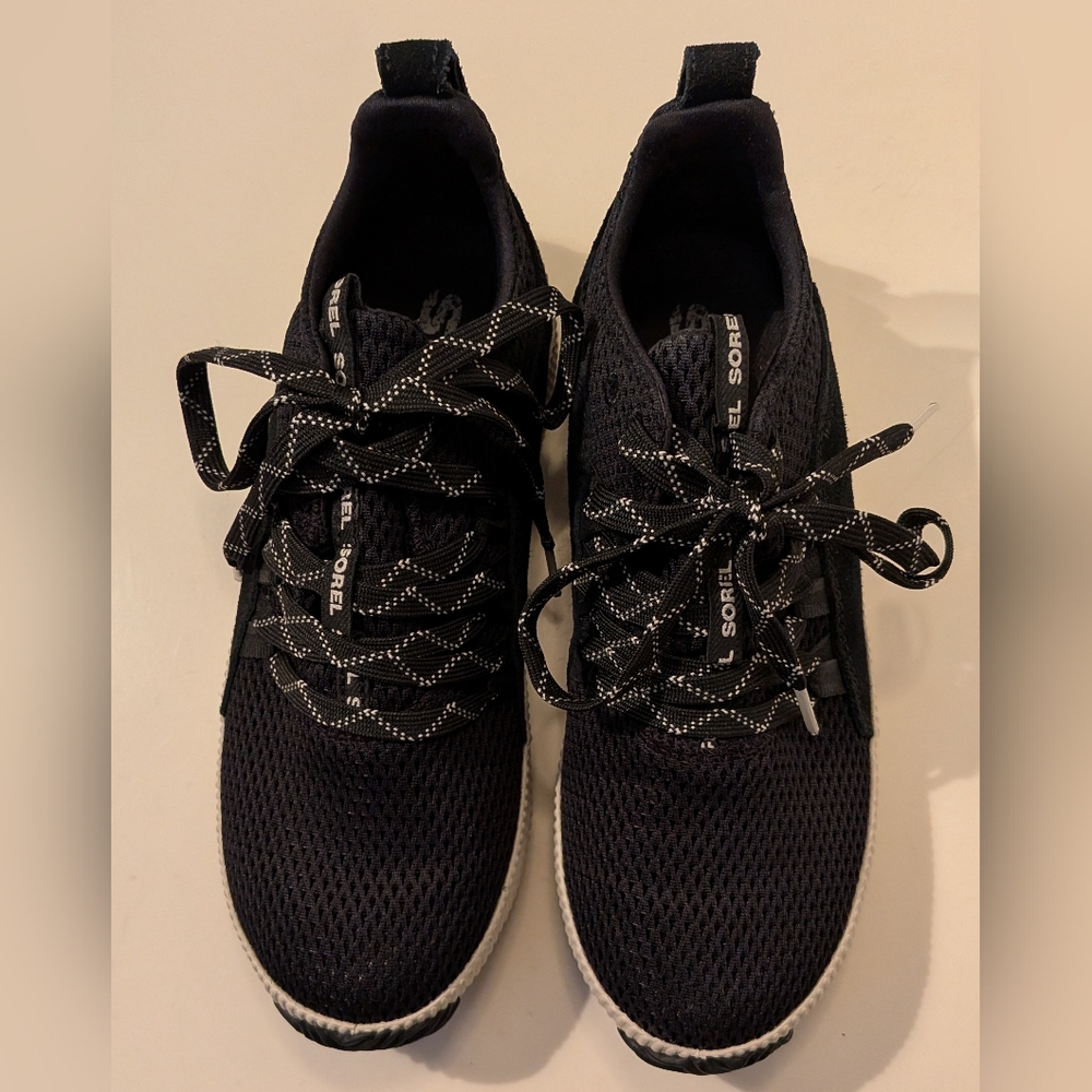 SOREL Black Sneakers with White Soles | US 6 UK 4 EUR 37